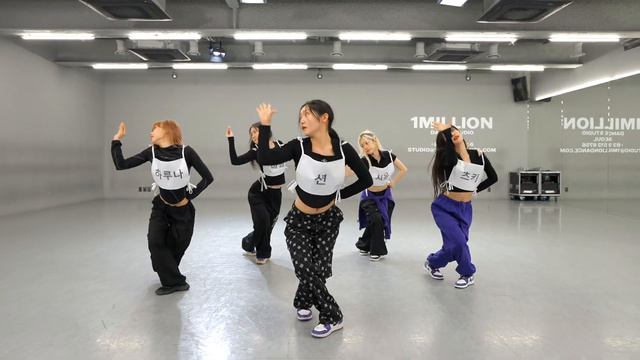 Billlie - DOMINO ~ Butterfly Effect - Japanese Ver. - / Woonha Choreography