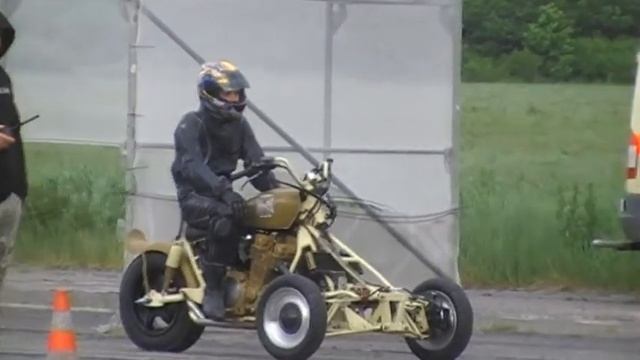 CFZ 1300 vs CBR 1000 смотреть онлайн