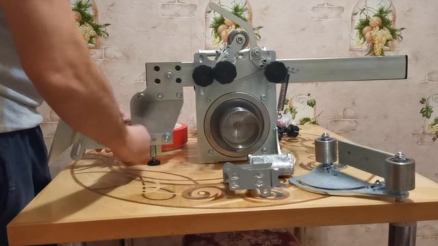 Гриндер ЛЕВША 1250