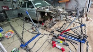 Спасаем панихиду _ Lada Priora на стапеле