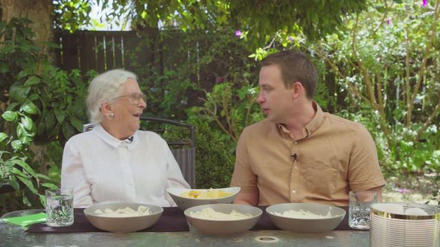 The creator of Kiwi onion dip taste-tests new Nestlé onion dip flavours смотреть онлайн