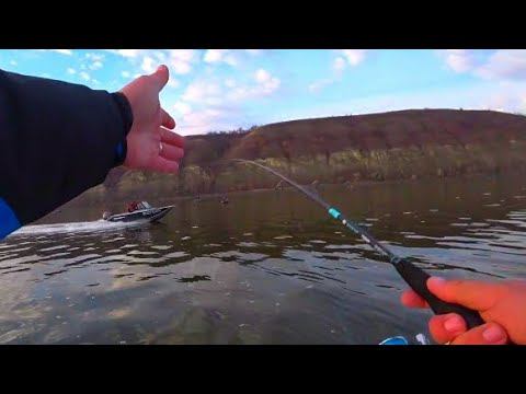 СТОЙ! КУДА ПРËШЬ!!! СУДАК ПОПËР! РЫБАЛКА НА СУДАКА смотреть онлайн