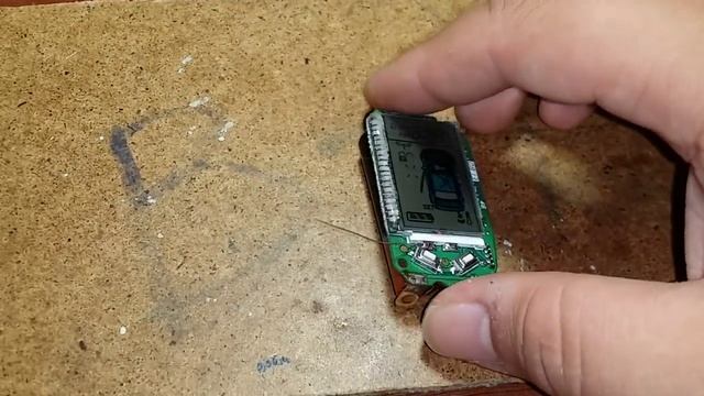 глючит брелок шериф.