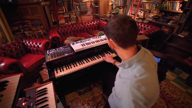 Arturia Keystep Pro | Rob Lewis performs 'Dust' смотреть онлайн