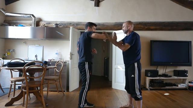 12 10 18 Prima Sezione Chi Sao Completa смотреть онлайн