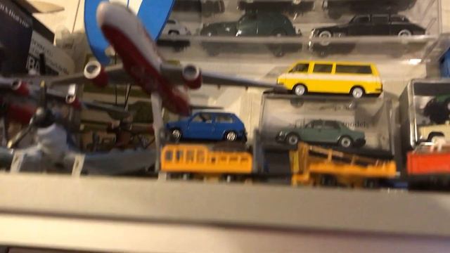 Общий обзор моей коллекции машинок, которую я собираю с с начала 1970-х. смотреть онлайн