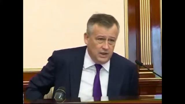 Александр Дрозденко принял решение об отправке на п...