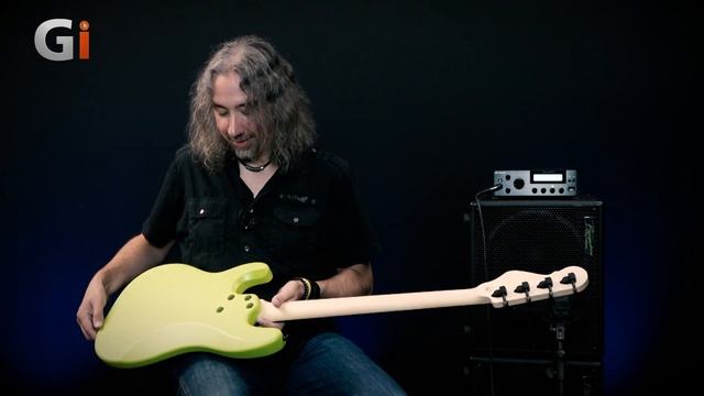 Dingwall Super PJ4 Ferrari Green Satin | Review | Dan Veall смотреть онлайн