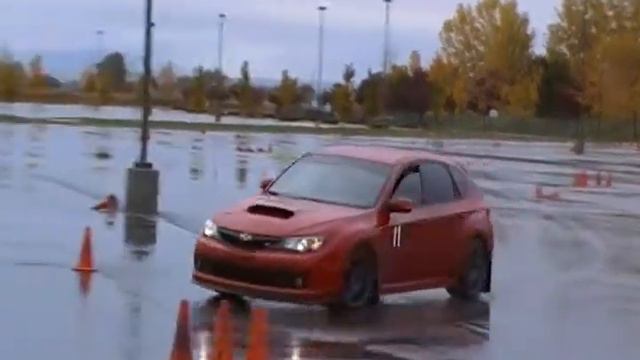 Subaru Impreza WRX STi смотреть онлайн