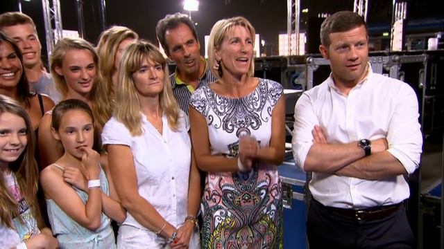 Euphoria Girls sing I Don't Care by Icona Pop - Arena Auditions Week 2 -- The X Factor 2013 смотреть онлайн