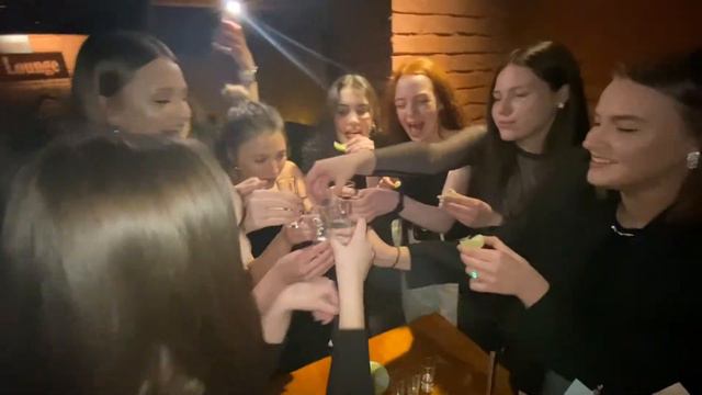 День Народження Зорьки✌🏻29.05.2020 смотреть онлайн