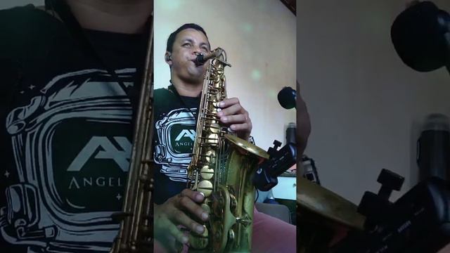 How deep is your love - Bee Gees sax cover смотреть онлайн