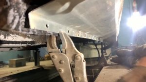 Быстрый ремонт гнилого порога. How to Repair Rocker Panel Rust.