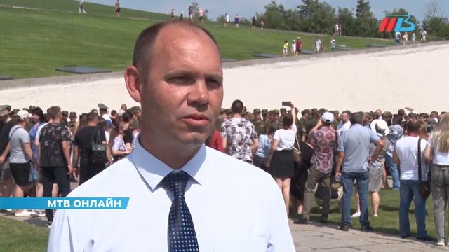 Волгоградский курсант принял присягу и сделал предложение девушке смотреть онлайн