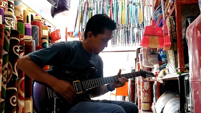 Solo guitar,,cek sound,,dengan ibanez js смотреть онлайн