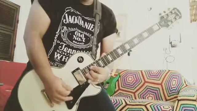 Scorpions- Rock You Like a Hurricane ( Solo Cover ) Epiphone Les Paul Custom Alpine White смотреть онлайн