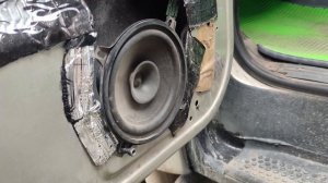 замена динамиков замена динамиков DL Audio Barracuda 165 на уаз патриот