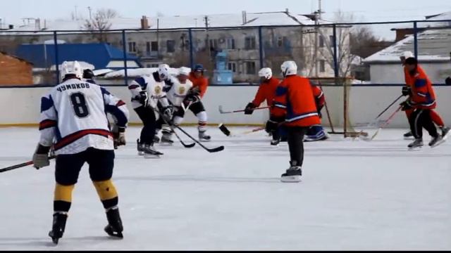 Хоккейный матч_Озинки-Перелюб-Петровский! смотреть онлайн