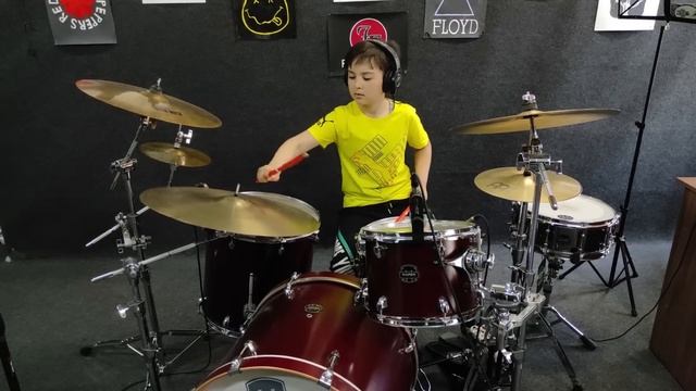 Guns N'Roses - Sweet Child O Mine Drum Cover By Alan