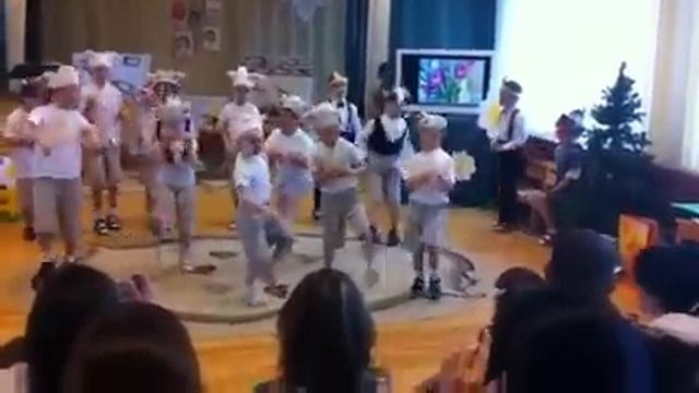 Танец козлят смотреть онлайн