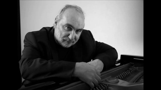 J.S. Bach Invention And Sinfonia In C Major Mikhail Arkadev (piano)