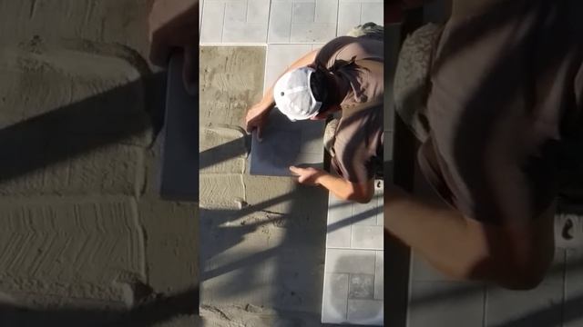 Тротуарная плитка на даче -часть 2 смотреть онлайн