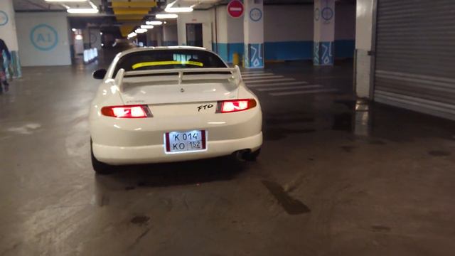 Mitsubishi FTO GP Version R, sound exhaust parking. смотреть онлайн