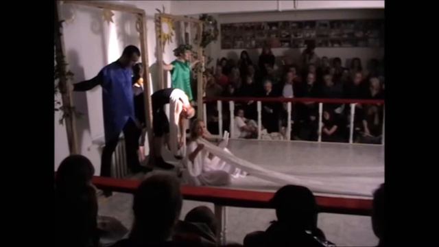 Вступая в розовый туман смотреть онлайн