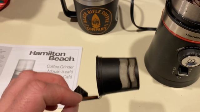 I LOVE COFFEE!! New Hamilton Beach Custom Grind Coffee Grinder | VERY Quiet and consistent! смотреть онлайн