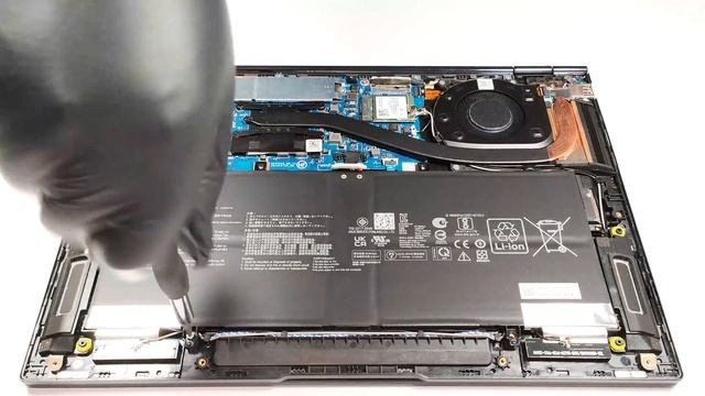 ?️ How to open ASUS Zenbook 14 (UM3402) - disassembly and upgrade options смотреть онлайн