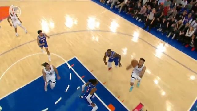 Kyle Anderson makes the ball to Brandon Clarke for dunk смотреть онлайн