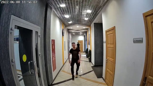 Беспроводной WiFi видеоглазок с датчиком движения, записью на SD карту, звонком PS-PDV-20 смотреть онлайн