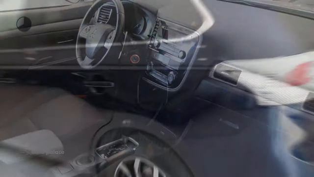 Mitsubishi Outlander 2.0 ClearTec 2WD CVT 5pl Intense | CLIMATE CONTROL | BLUETOOTH смотреть онлайн