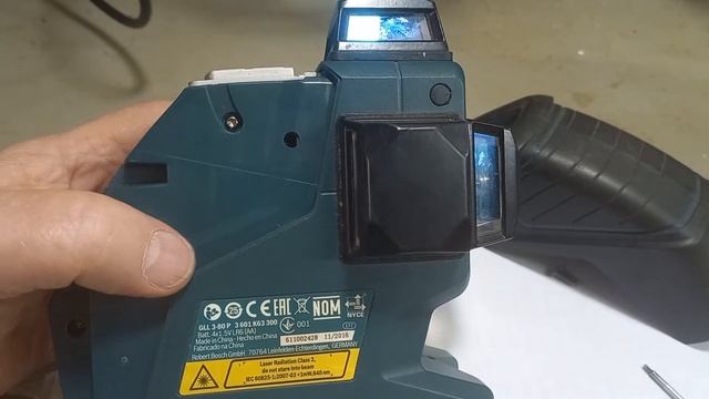 Veja como calibrar laser Bosch GLL 3-80P смотреть онлайн
