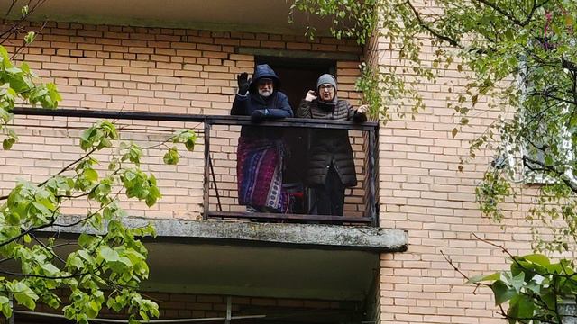Музыкальное поздравление С Днем Победы для жителей и ветеранов г. Одинцово от КДЦ "Заречье" смотреть онлайн