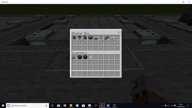 Minecraft Grindstone and Observer golems смотреть онлайн