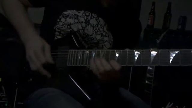 Dru jamming on his git-fiddle смотреть онлайн