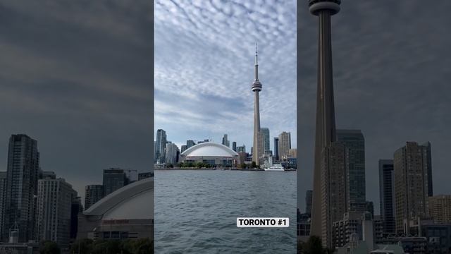 CN Tower In Toronto, Ontario - Vive Le Canada! смотреть онлайн