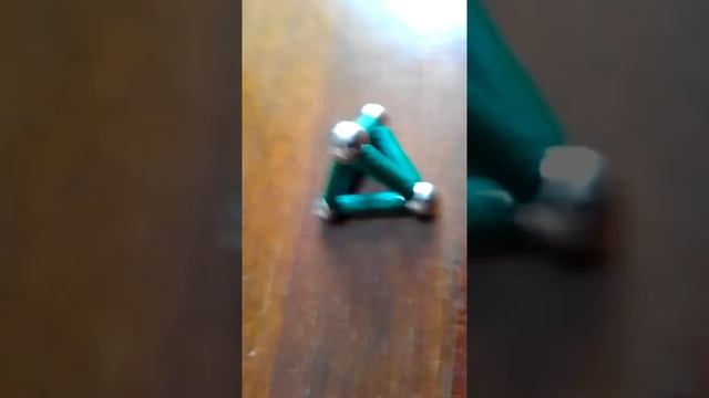 Как собрать 3D треугольник? смотреть онлайн