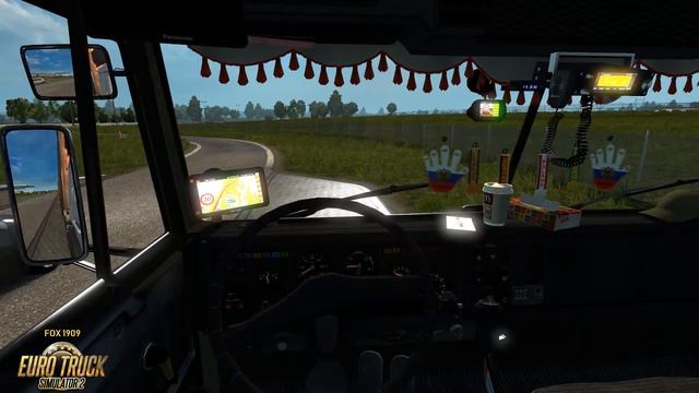 (ETS2 v 1.30) Kamaz 5320 with Trailer v 1.0 by Nikola (Konstantin-Donbass) смотреть онлайн