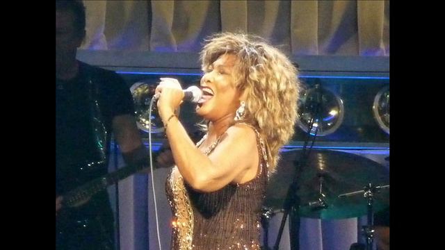 Tina Turner Live In Toronto Canada 2008