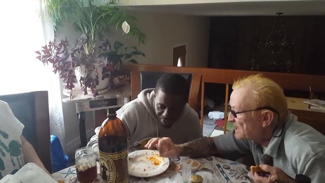 МОНАСТЫРСКИЙ КВАС. Ржу не могу.