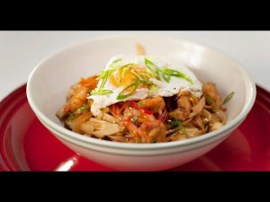 Лапша с креветками, овощами и яйцом | Дежурный по кухне