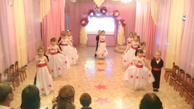 Выход выпускников смотреть онлайн