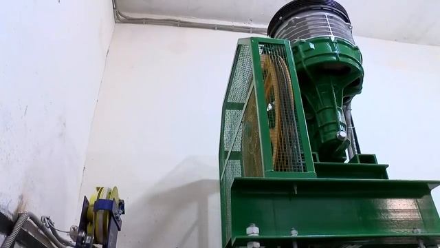 Лифт — единственный способ быстро и комфортно добраться до своей квартиры в многоэтажном доме.