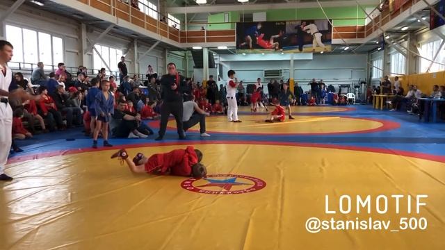 Соревнования по #самбо, финальная встреча - победа?? #sambo #победа #первоеместо #максимус #спорт смотреть онлайн