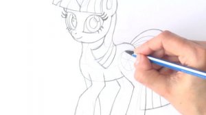 Уроки рисования. Как нарисовать пони принцессу ИСКОРКУ how to draw pony princess | Art School