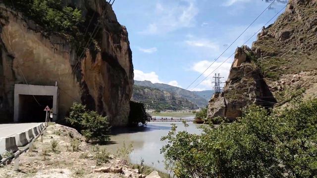 Пейзажи по дороге от Гергебиль до Гунибской ГЭС смотреть онлайн