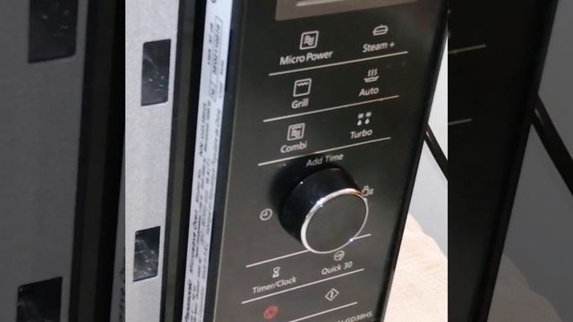 TUTORIA - PANASONIC MICROONDE NN-GD38HS