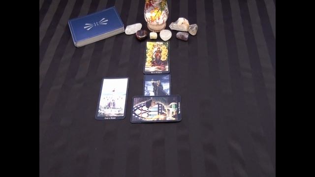 Frost Moon Gemini Reading смотреть онлайн